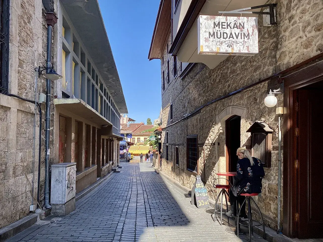 Antalya Şehir Rehberi: Kampüs Günlerinden Kaleiçi ve Turkuaz Koylara
