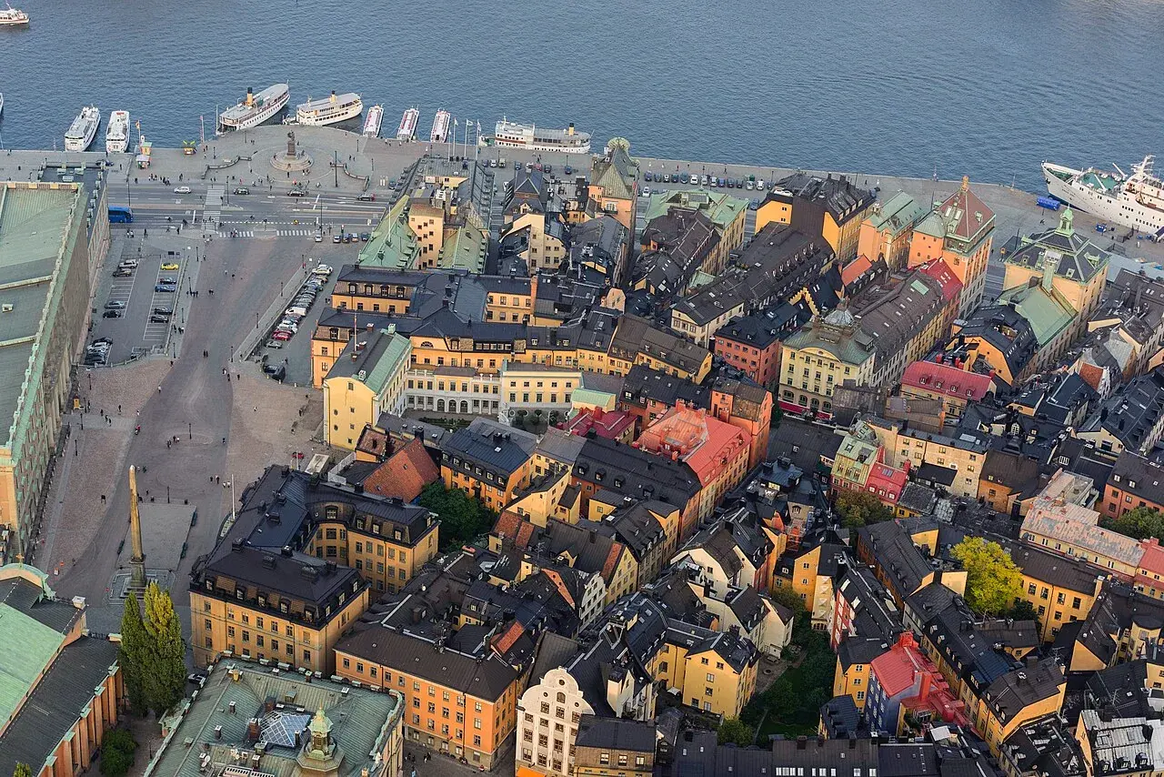 İsveç Gezi Rehberi: Stockholm Adaları, Gamla Stan ve Fika Kültürü