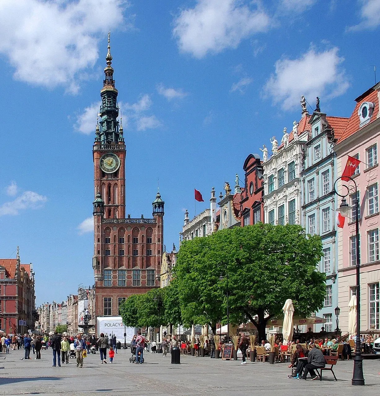 Gdansk Şehir Rehberi: Baltık Denizi Kıyısında Kehribar ve Renkler Şehri